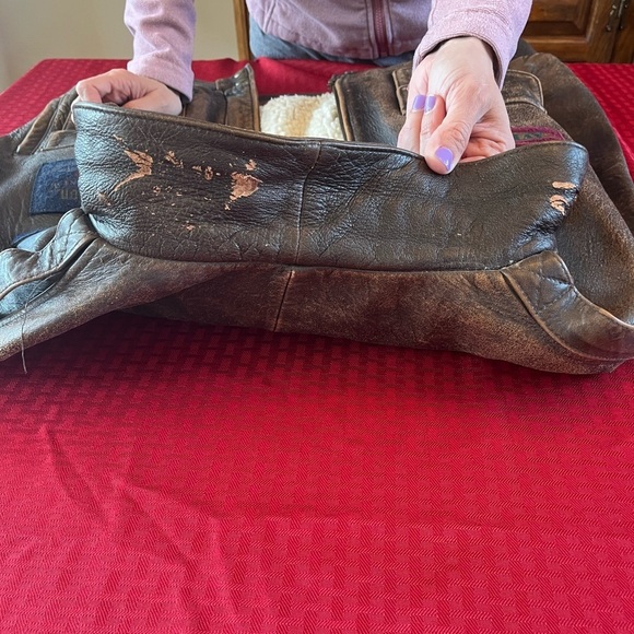 Vintage GAP Leather Flight Bomber Jacket – Lined Aviator Style - Picture 8 of 9